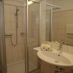 Hotel Gasthofladen Schneeweiss