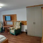 Hotel Gasthofladen Schneeweiss Attersee