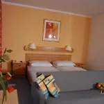Hotel Gasthofladen Schneeweiss