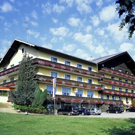Hotel Gasthofladen Schneeweiss Attersee