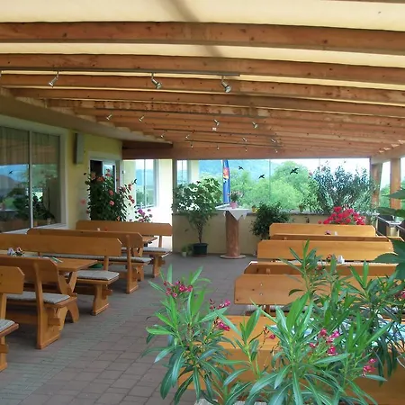 Gasthofladen Schneeweiss 3*