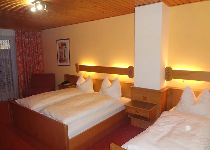 호텔 Gasthofladen Schneeweiss Attersee